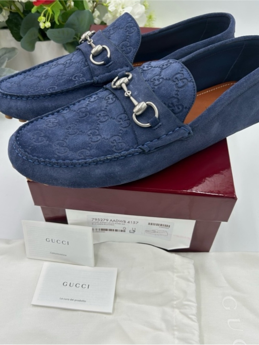 Gucci, GG embossed suede Driver loafers size 9 fits
10US made in Italy - Picture 5 of 6